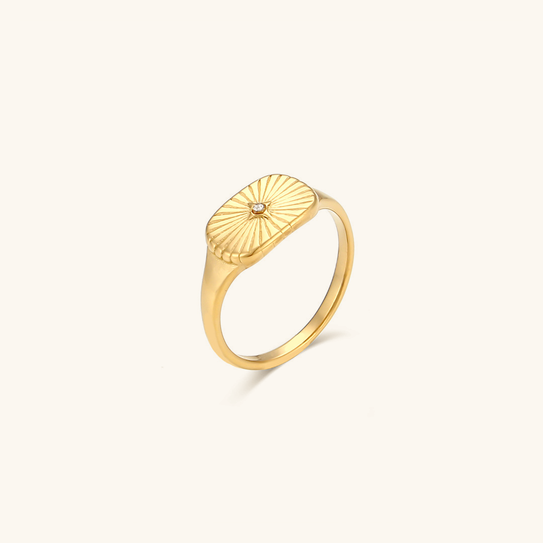 Bella - Gold Sun Ring