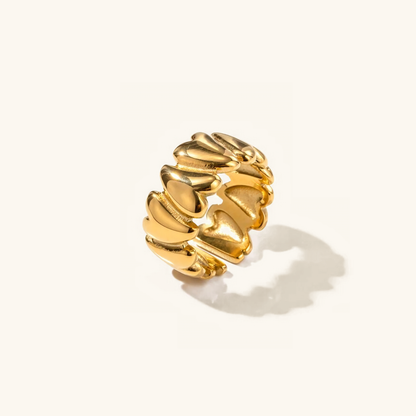 Ava - Wobbly Heart Gold Ring