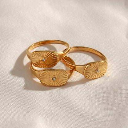 Bella - Gold Sun Ring