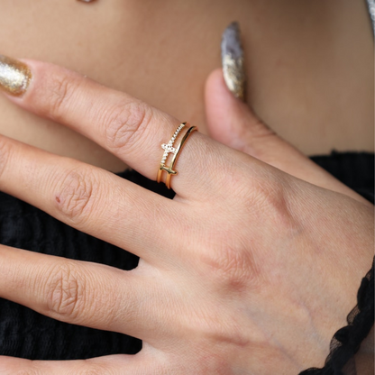 Double Bar - Delicate Cross Ring